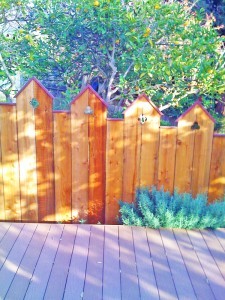 crafted-redwood-fence-deck-sm